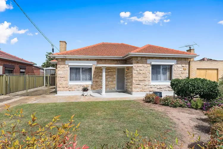 13 Raymond Avenue, Seaton SA 5023