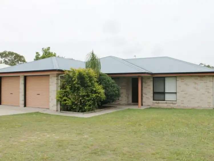 17 Huntington Street, New Auckland QLD 4680