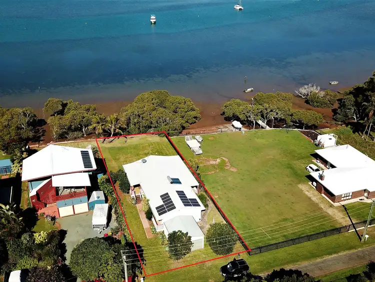 26 Emerson St, Russell Island QLD 4184