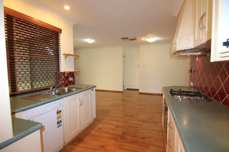 Fourth view of Homely house listing, 6 Robbins Place, Shelley WA 6148