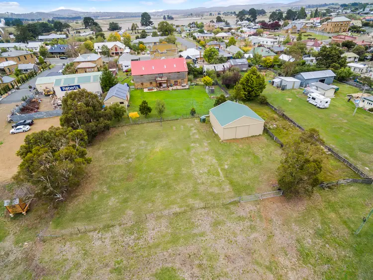 13 South Parade, Oatlands TAS 7120