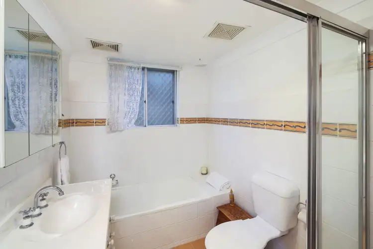 Sixth view of Homely unit listing, 8/13 Masons Parade, Point Frederick NSW 2250