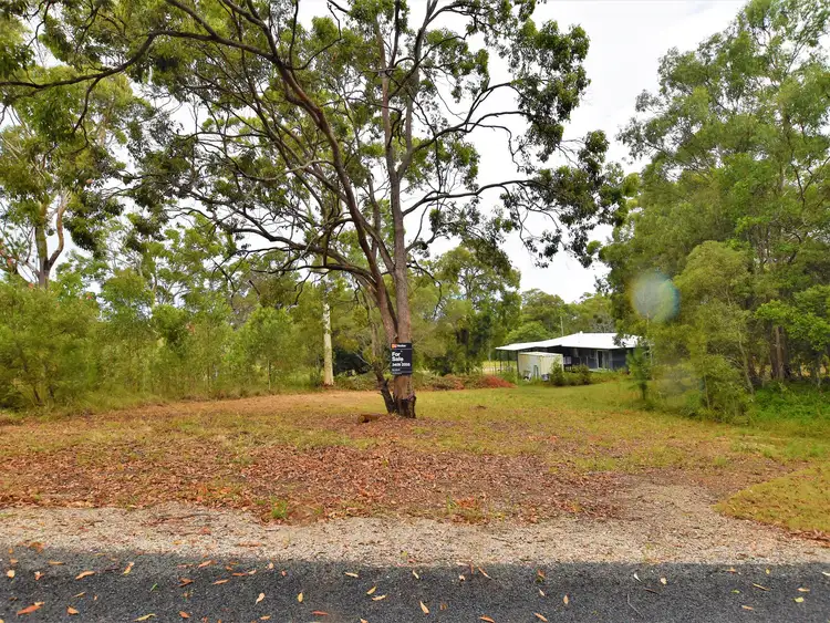 17 Seaview St, Russell Island QLD 4184