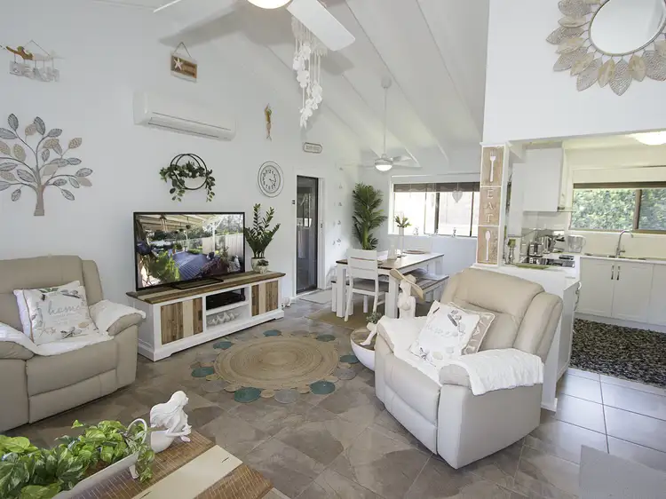 1/3 Sandpiper Close, Harrington NSW 2427