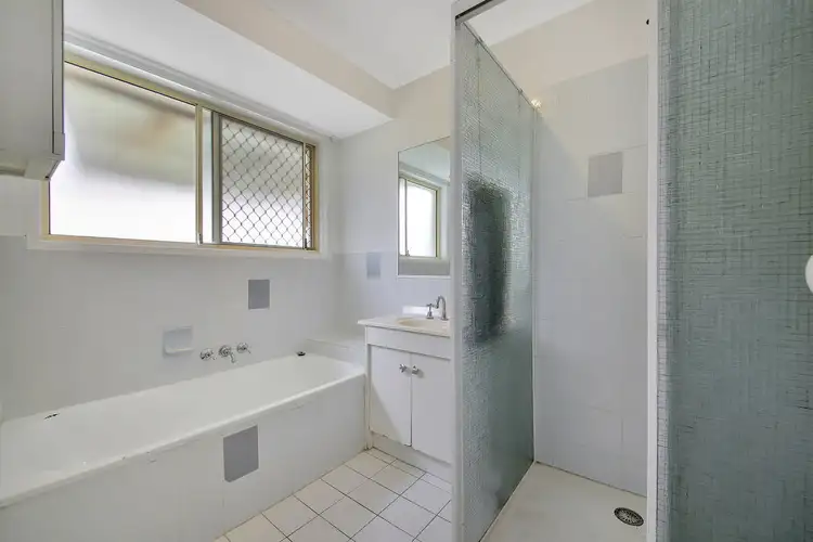 Sixth view of Homely semi-detached listing, 2/7 Orkney Place, Labrador QLD 4215