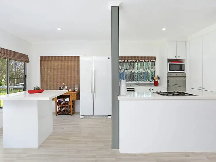 Seventh view of Homely house listing, 22 Cove Avenue, Bundabah NSW 2324