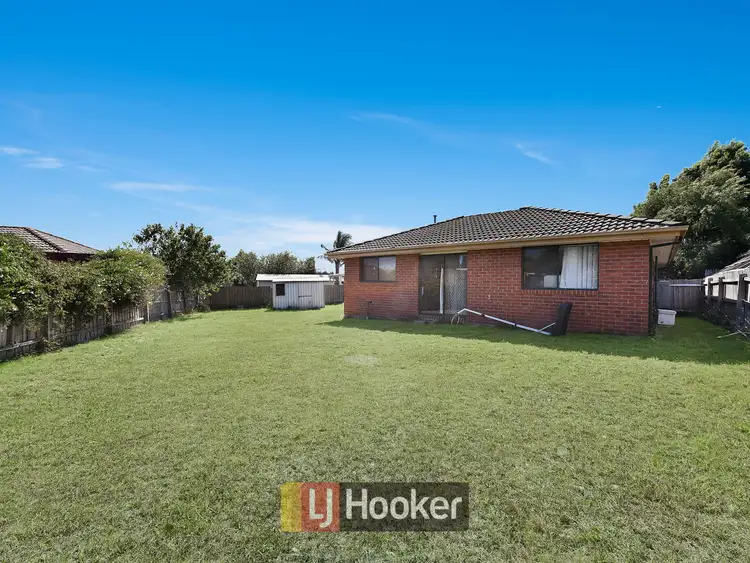 Sixth view of Homely house listing, 11 Natalie Court, Cranbourne West VIC 3977