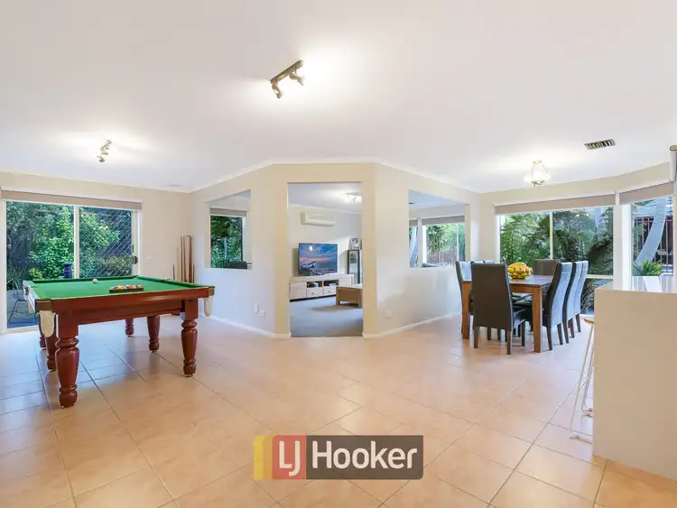 Fifth view of Homely house listing, 21-23 Brookvale Close, Beaconsfield VIC 3807