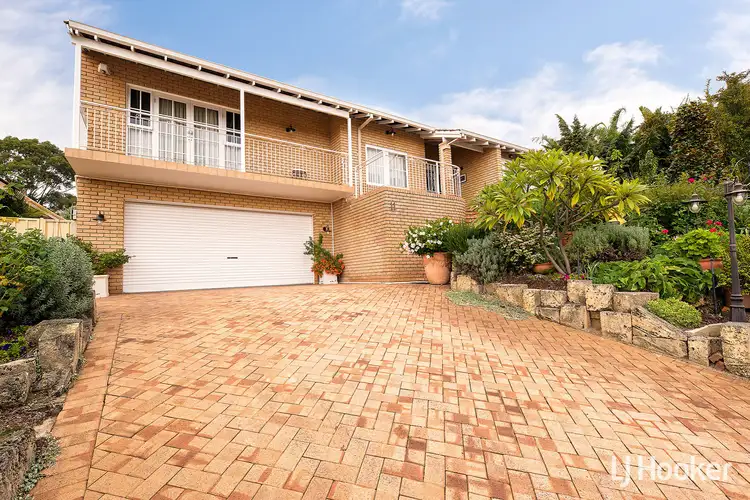 11 Timbrell Way, Leeming WA 6149