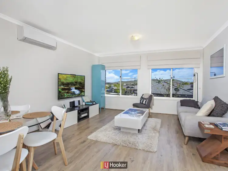 Second view of Homely house listing, 7 Victor Chang Street, Macgregor ACT 2615