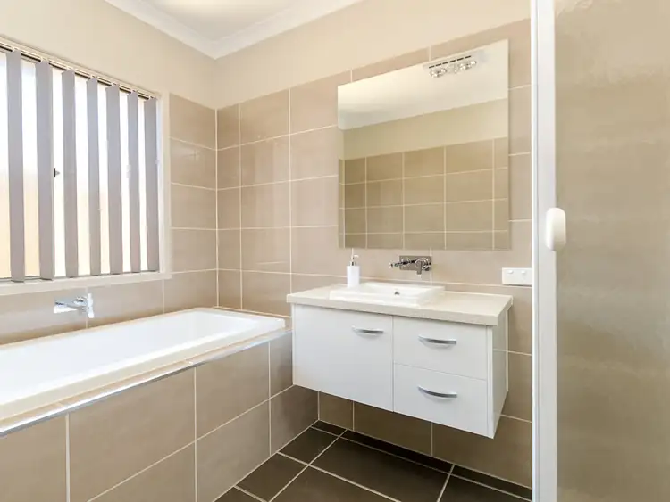 Seventh view of Homely house listing, 19 Lakeview Avenue, Warwick QLD 4370