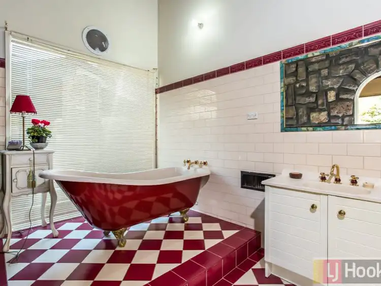 Fifth view of Homely house listing, 6 Fleur Court, Boronia VIC 3155