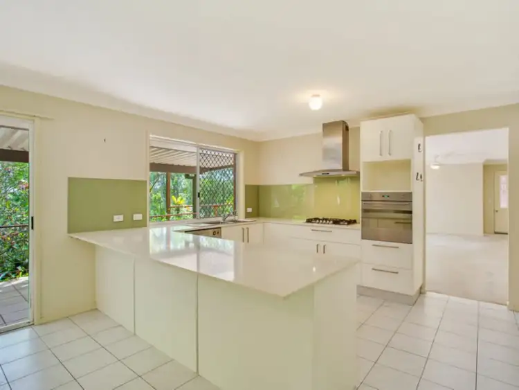 9 Rorymor Court, Highland Park QLD 4211