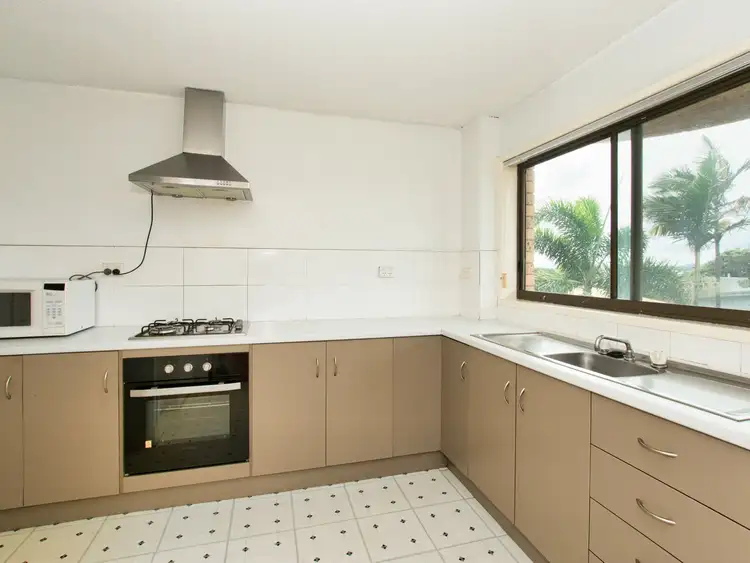 Fourth view of Homely unit listing, Unit 9/7 Kent Street, West Gladstone QLD 4680