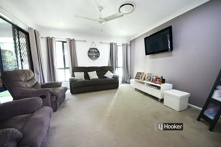 Third view of Homely house listing, 7 Waratah Court, Kallangur QLD 4503