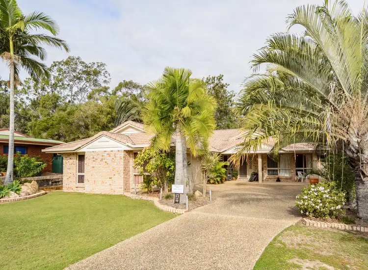 128 J Hickey Avenue, Clinton QLD 4680