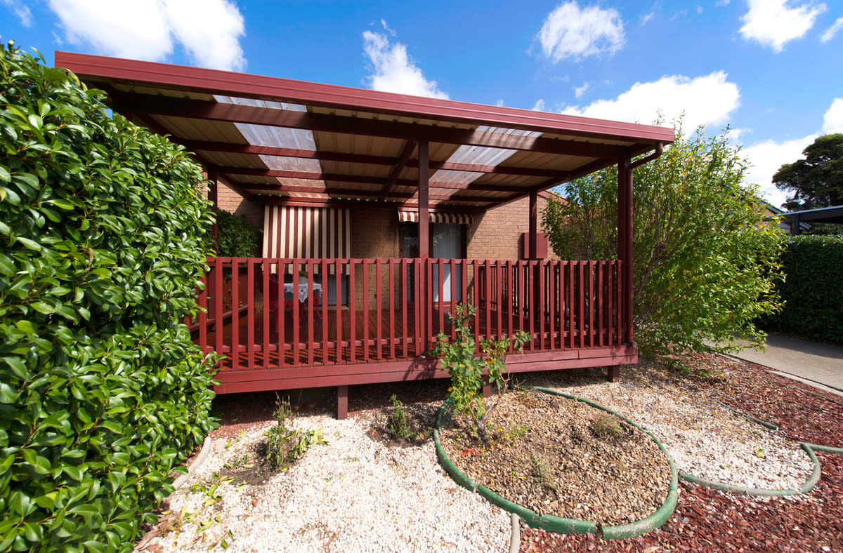 Second view of Homely house listing, 6 Tregear Close, Theodore ACT 2905