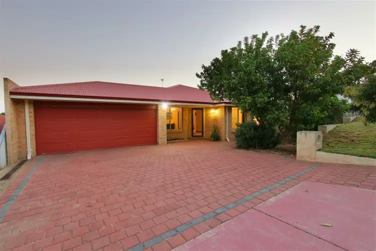 25 Kotisina Gardens, Munster WA 6166