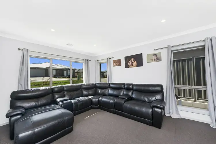 Fifth view of Homely house listing, 6 Nano Street, Googong NSW 2620