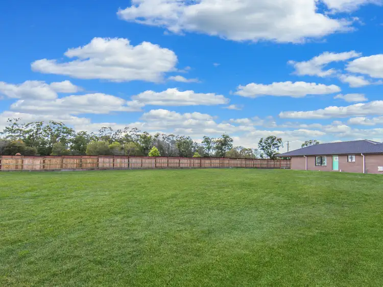 55 Crest Street, Narangba QLD 4504