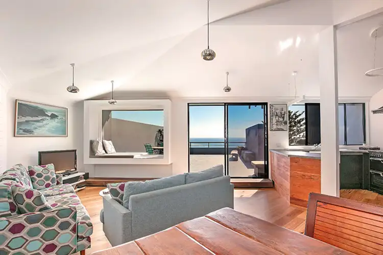 Fourth view of Homely apartment listing, 2/4 Coastview Place, Freshwater NSW 2096