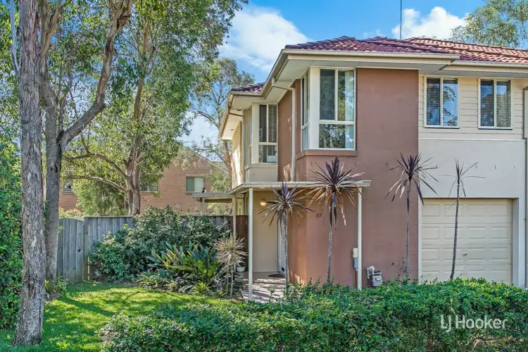 17 Treetop Circuit, Quakers Hill NSW 2763