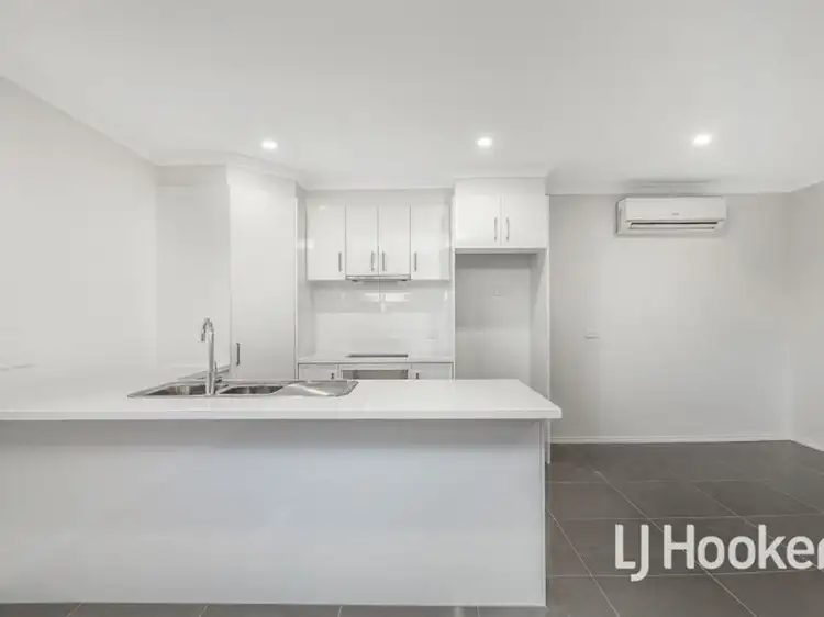 Second view of Homely townhouse listing, 1/6 Robert Street, Dandenong VIC 3175