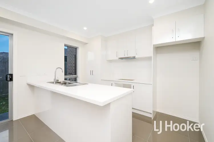 Third view of Homely townhouse listing, 2/6 Robert Street, Dandenong VIC 3175