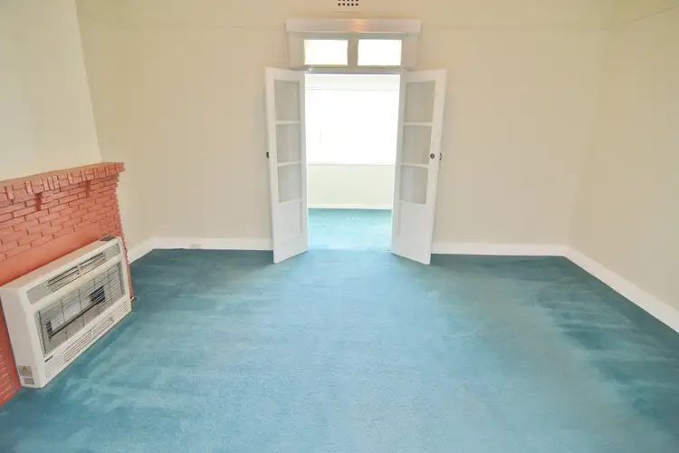 Fifth view of Homely house listing, 3 Lone Pine Avenue, Lithgow NSW 2790
