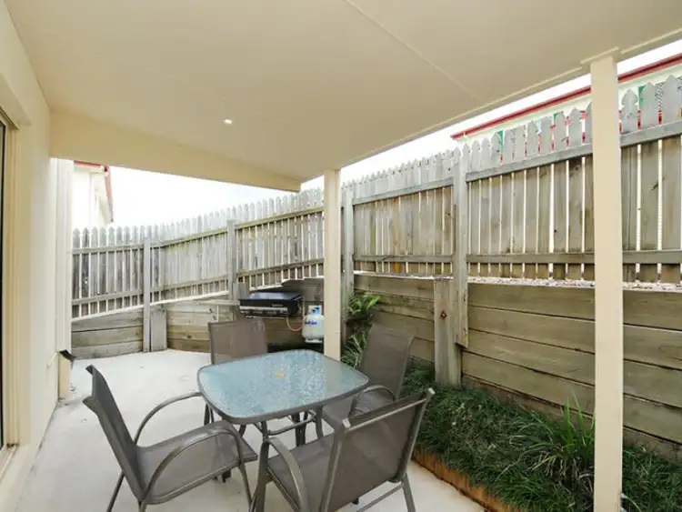 Fifth view of Homely unit listing, 4/56-58 Meta Street, Mooloolaba QLD 4557