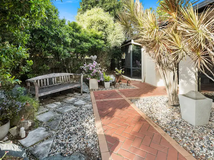 20 Gladebourne Crescent, Victoria Point QLD 4165