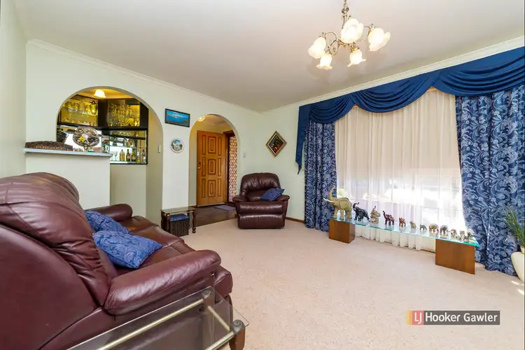 Fifth view of Homely house listing, 2 Cawston Court, Gulfview Heights SA 5096