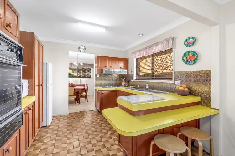 Fifth view of Homely house listing, 9 Vortigern Street, Carindale QLD 4152