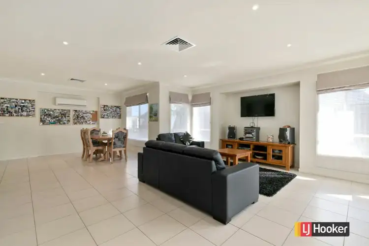 Fifth view of Homely house listing, 10 Diane Place, Inverloch VIC 3996
