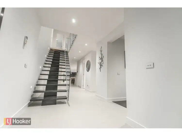 Second view of Homely house listing, 37 Grattan Cove, Craigieburn VIC 3064