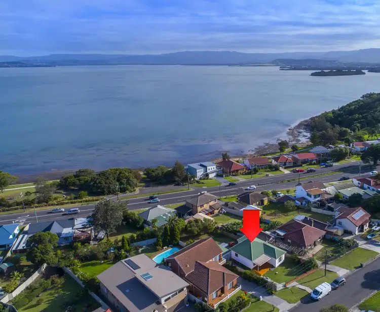 Seventh view of Homely house listing, 65 Grand View Parade, Lake Heights NSW 2502