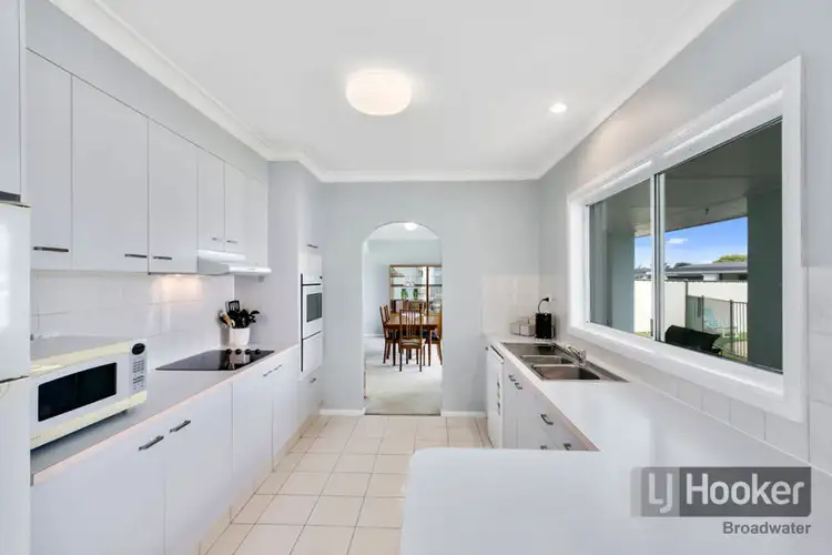 Fifth view of Homely house listing, 21 Ashburton Close, Arundel QLD 4214