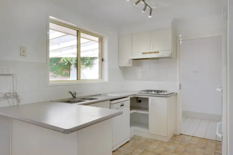 Sixth view of Homely house listing, 5 Cassidy Close, Holt ACT 2615