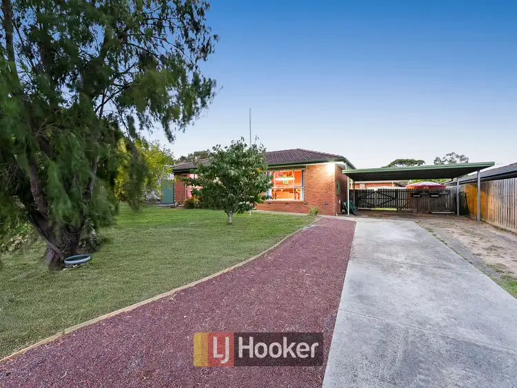 Main view of Homely house listing, 8 Judith Close, Narre Warren VIC 3805