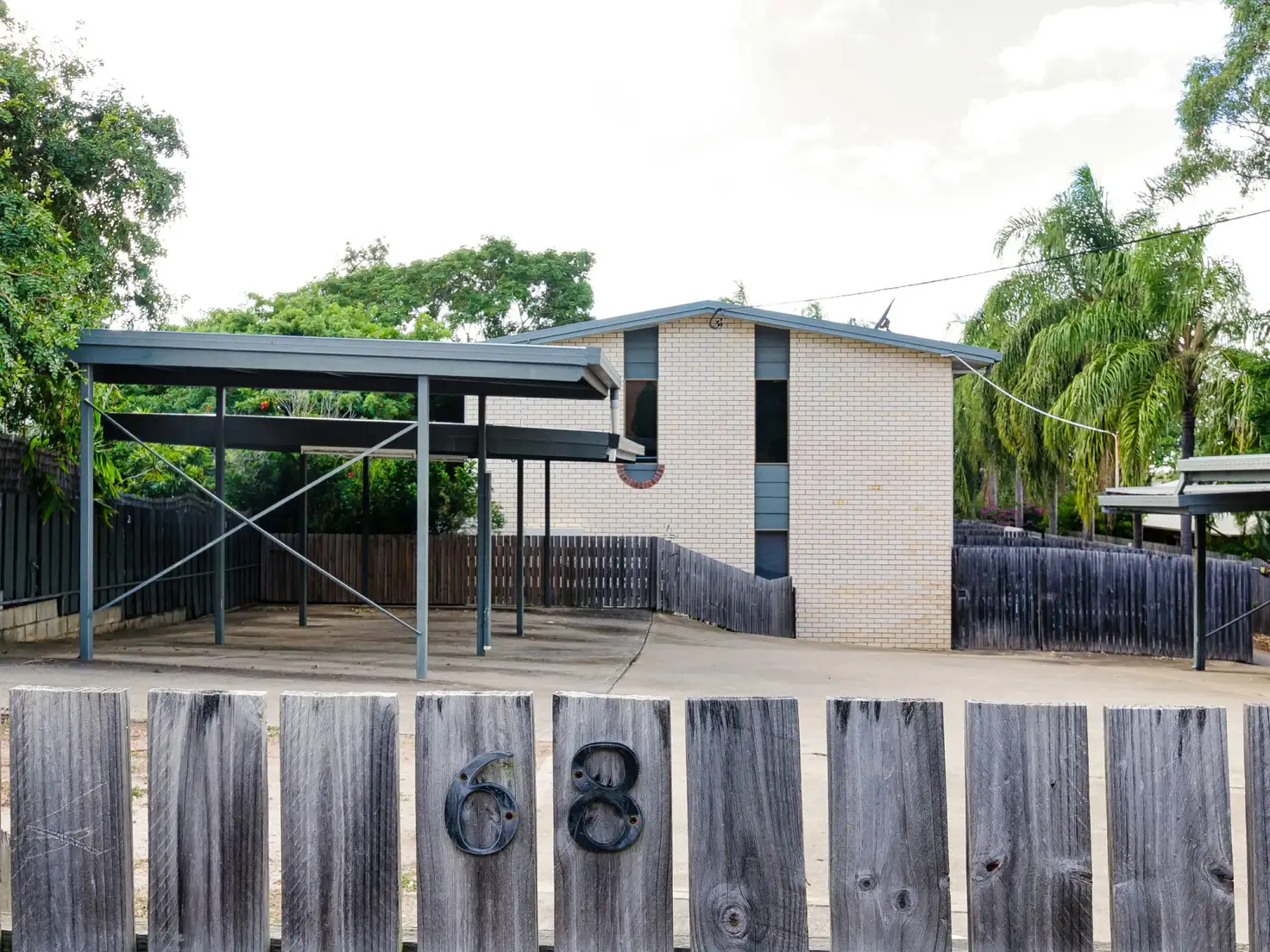 Main view of Homely unit listing, Unit 1/68 Ann Street, South Gladstone QLD 4680