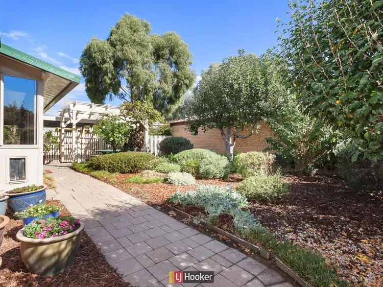 6 Hickson Place, Monash ACT 2904