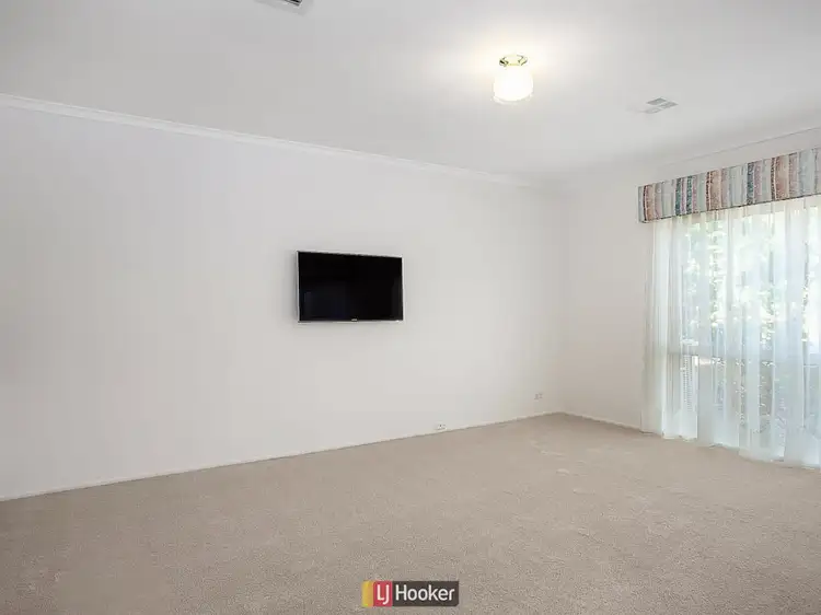 Fourth view of Homely house listing, 6 Hickson Place, Monash ACT 2904
