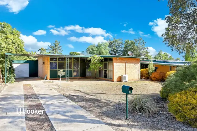 17 Pankala Road, Para Hills SA 5096