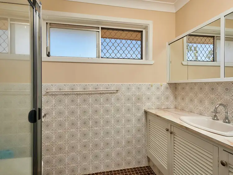 Sixth view of Homely house listing, 1 Coyne Street, Mount Austin NSW 2650