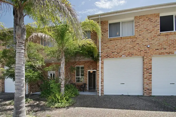 Third view of Homely house listing, 3/7 Minerva Avenue, Vincentia NSW 2540