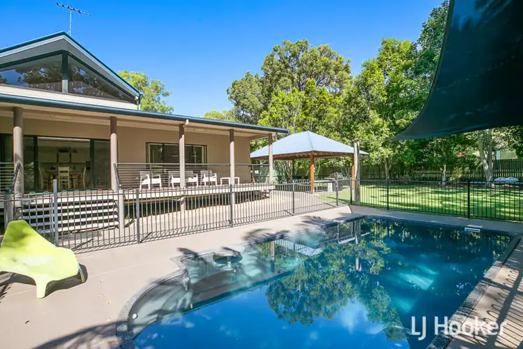 24-26 Capembah Street, Coochiemudlo Island QLD 4184
