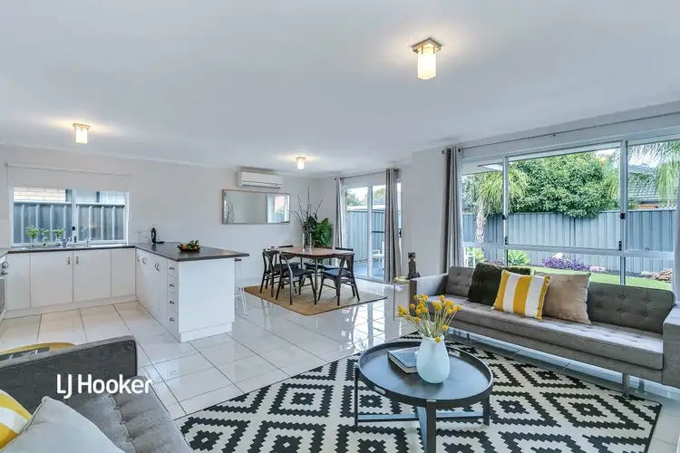 33 Coonawarra Avenue, Andrews Farm SA 5114