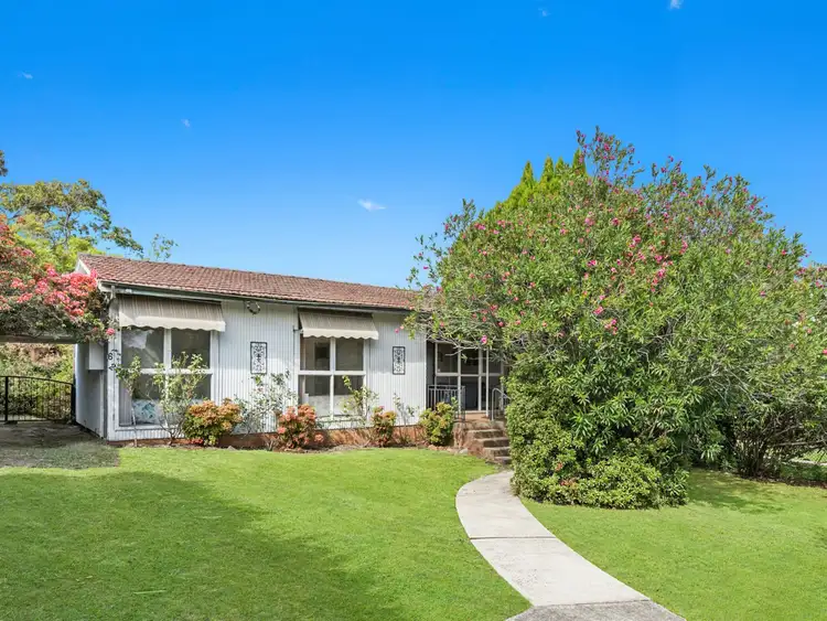 62 Somerville Road, Hornsby Heights NSW 2077