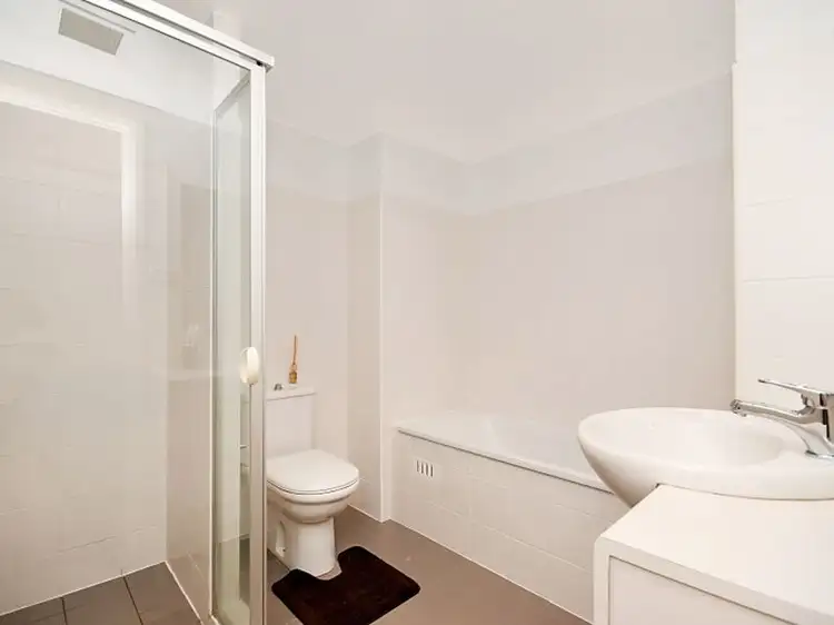 Sixth view of Homely unit listing, 211/80 John Whiteway Drive, Gosford NSW 2250