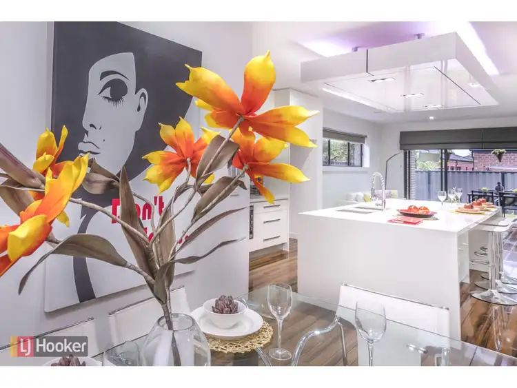 Sixth view of Homely house listing, 20 Viewside Crescent, Craigieburn VIC 3064